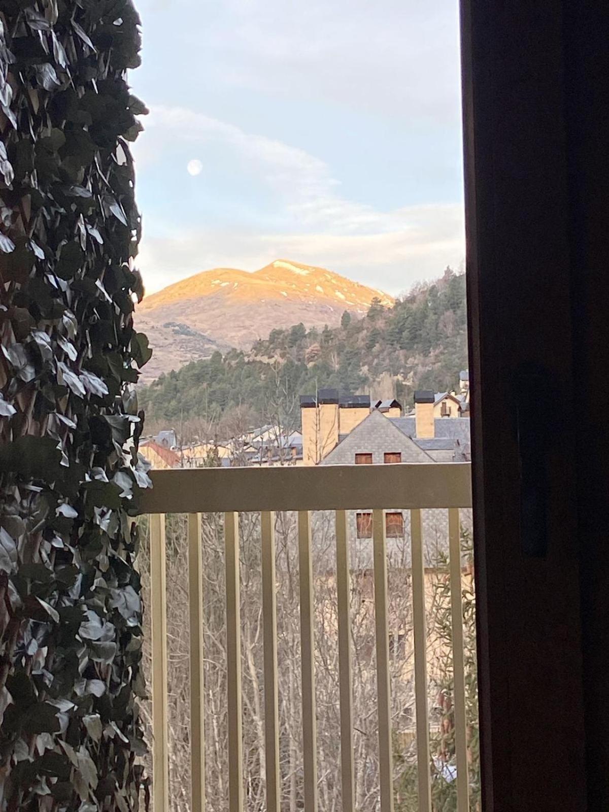 Vistas A Pie De Pistas Y Wifi Apartment Panticosa Luaran gambar